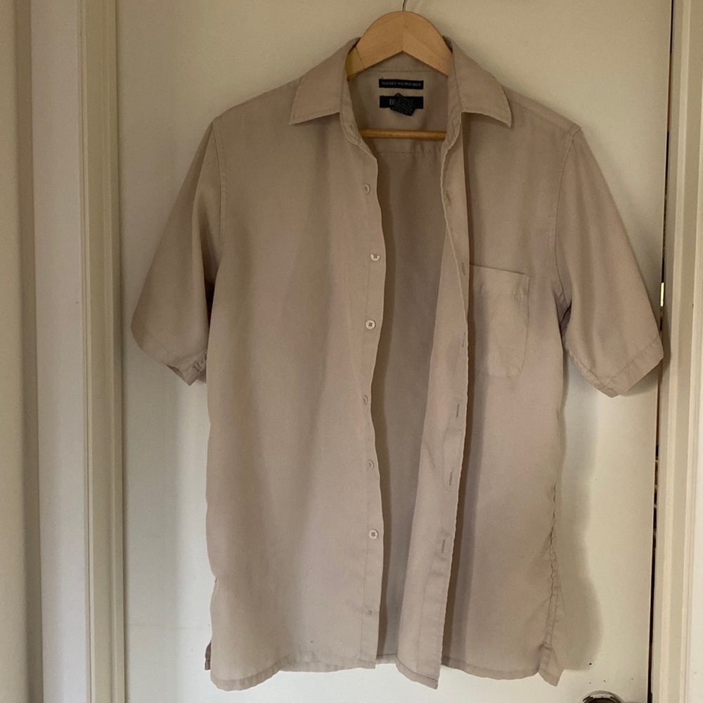 Casual button down men’s shirt.